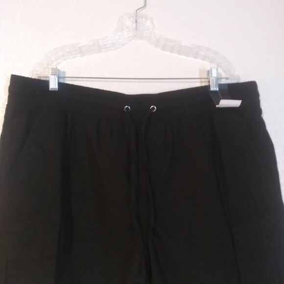 No Boundaries Men's size XL (40-42) black utility shorts - Picture 2 of 16